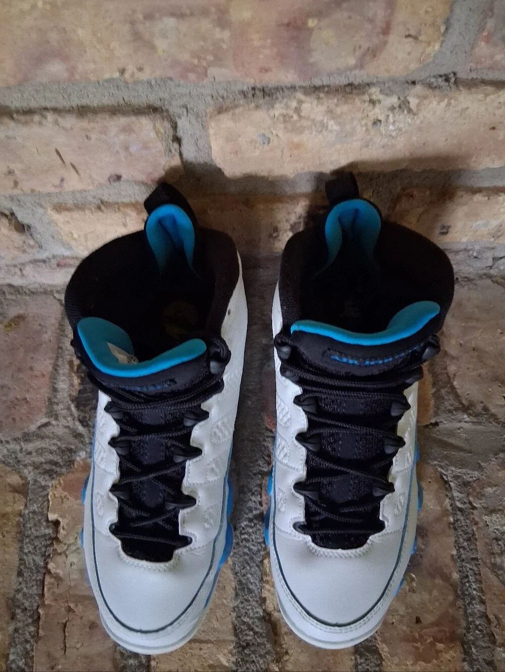 NIKE AIR JORDAN 9 RETRO SIZE Y5